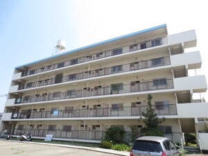 石井ﾏﾝｼｮﾝC外観写真