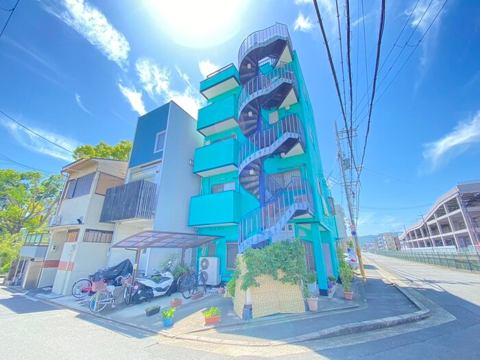 物件外観写真1　(外観写真)