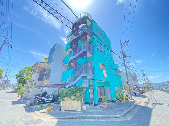 物件外観写真6　(外観写真)