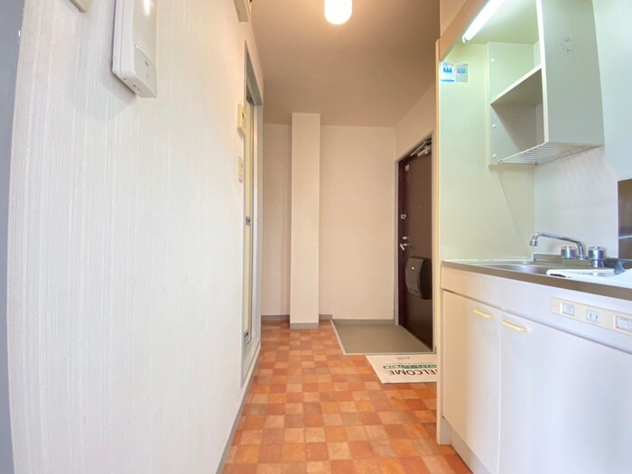 物件内観写真18　(廊下)