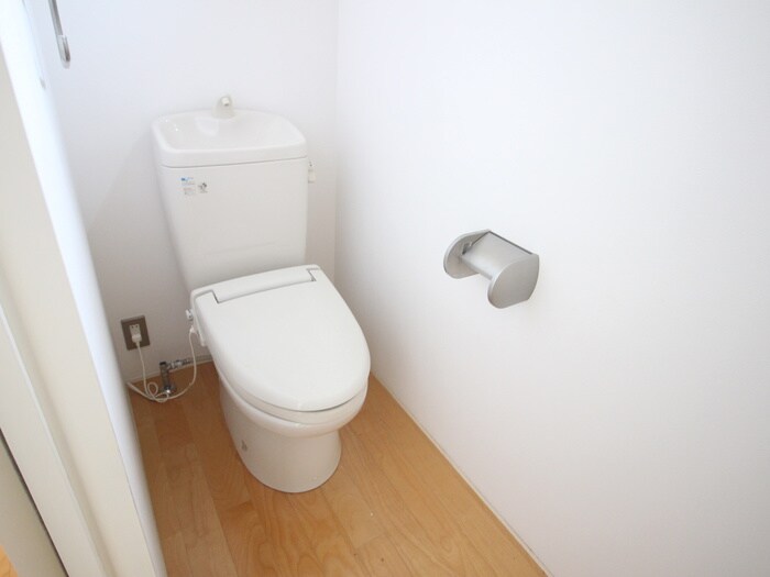 物件内観写真12　(トイレ)