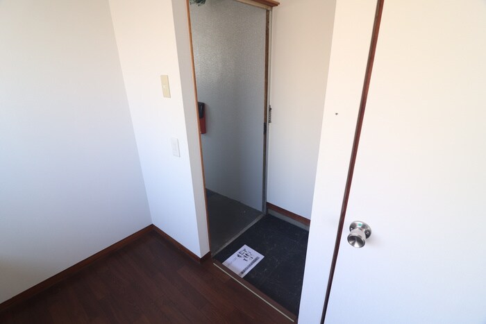 物件内観写真20　(玄関)