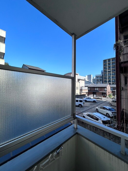 物件内観写真15　(室内からの展望)