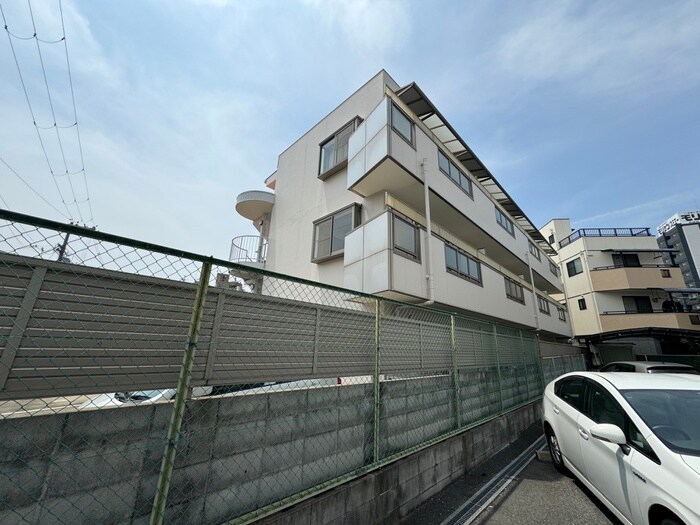 物件外観写真6　(外観写真)