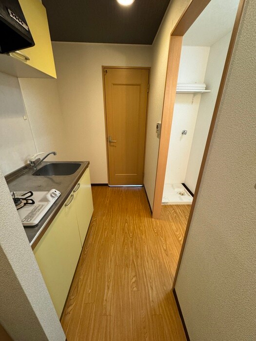 物件内観写真20　(廊下)