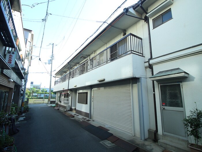 物件外観写真5　(外観写真)