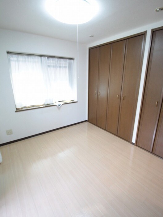 物件内観写真18　(居室)