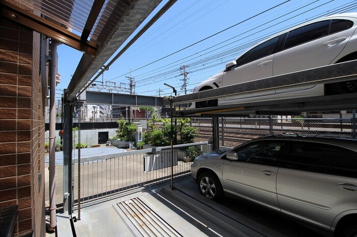 物件内観写真22　(室内からの展望)