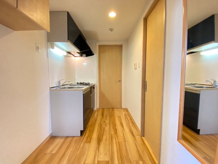 物件内観写真9　(廊下)