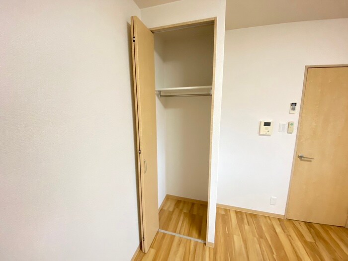 物件内観写真16　(収納)
