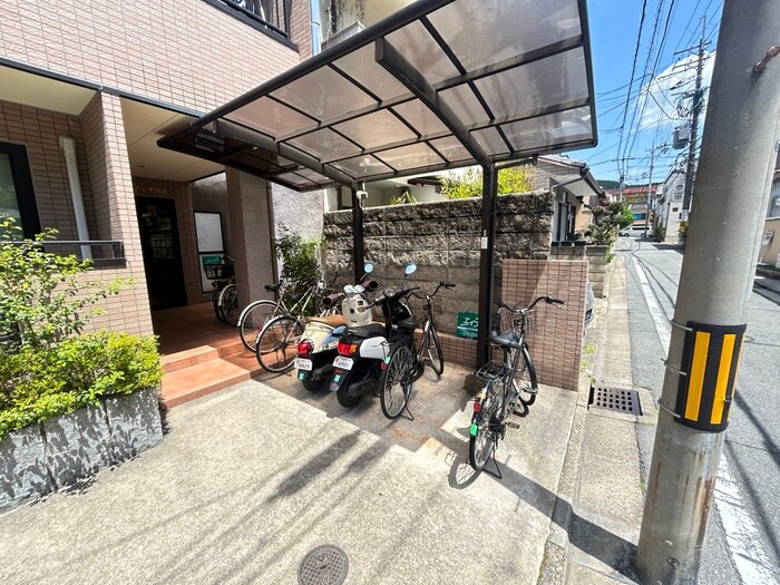 Ｔｏｗｎ　Ｃｏｕｒｔくすのきの駐輪場