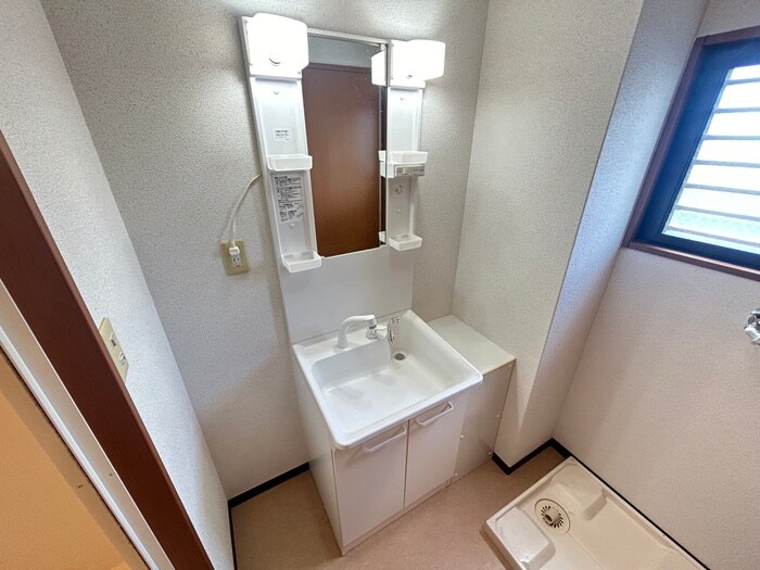 Ｔｏｗｎ　Ｃｏｕｒｔくすのきの洗面