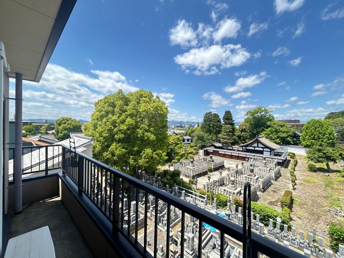 Ｔｏｗｎ　Ｃｏｕｒｔくすのきの室内からの展望