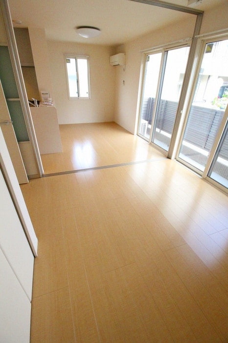 物件内観写真17　(居室)