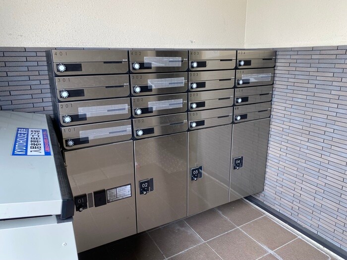 物件外観写真4　(建物設備)