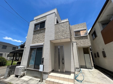 西板持町貸家外観写真