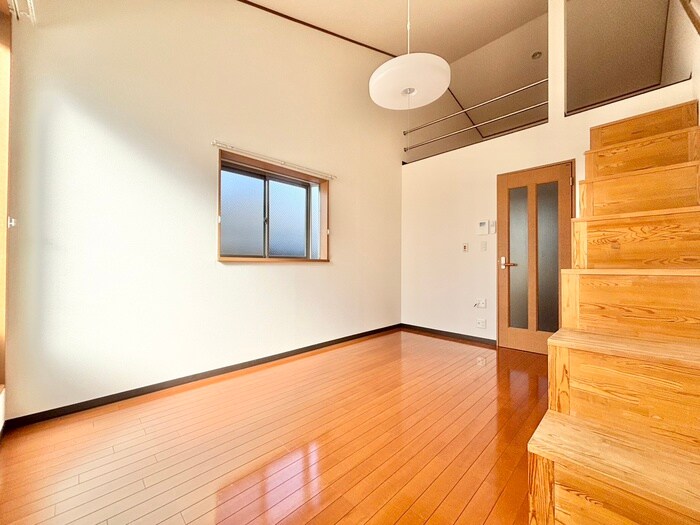 物件内観写真8　(居室)