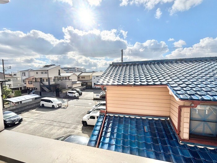 物件内観写真21　(室内からの展望)