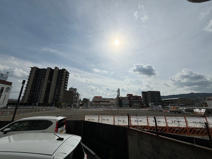 物件内観写真21　(室内からの展望)