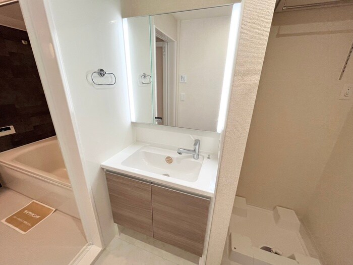 物件内観写真11　(洗面)