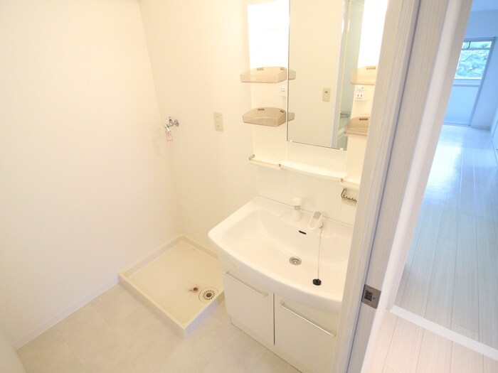 物件内観写真15　(洗面)