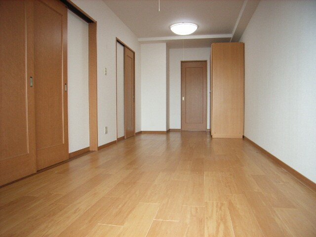 物件内観写真6　(居室)