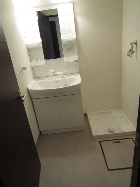 物件内観写真12　(洗面)