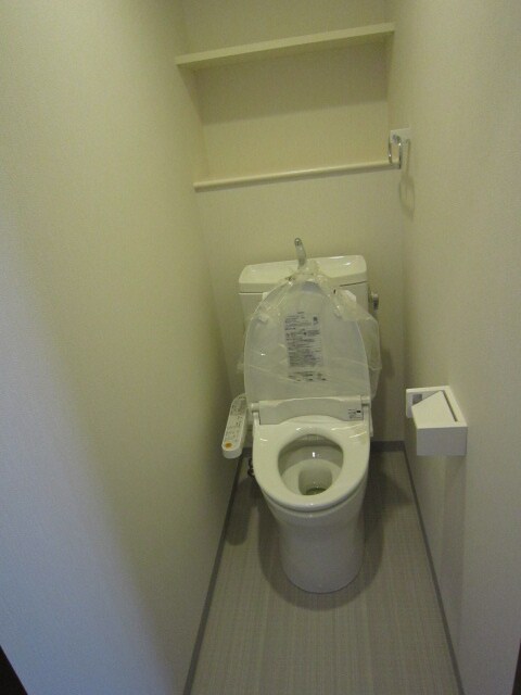 物件内観写真13　(トイレ)