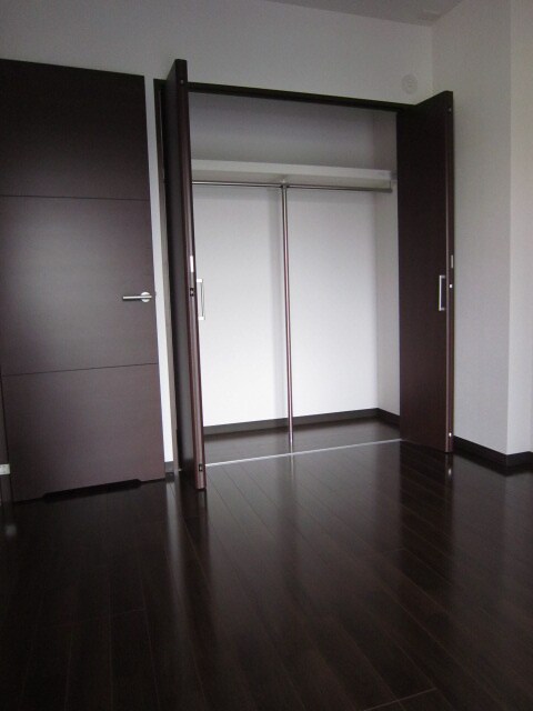 物件内観写真15　(収納)