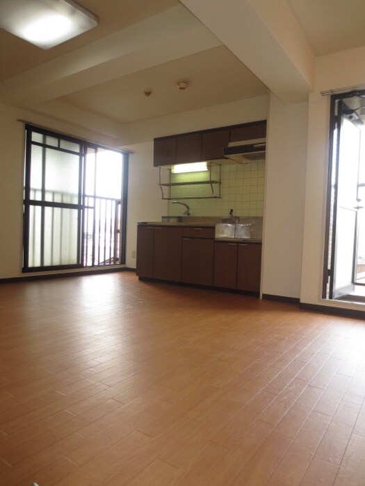 物件内観写真5　(居室)