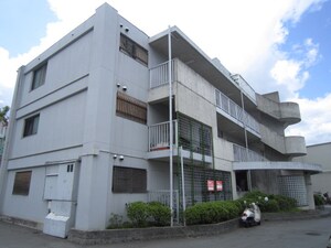 いなぱれす宝塚外観写真