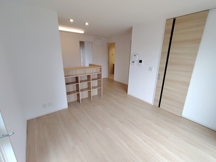 物件内観写真8　(居室)