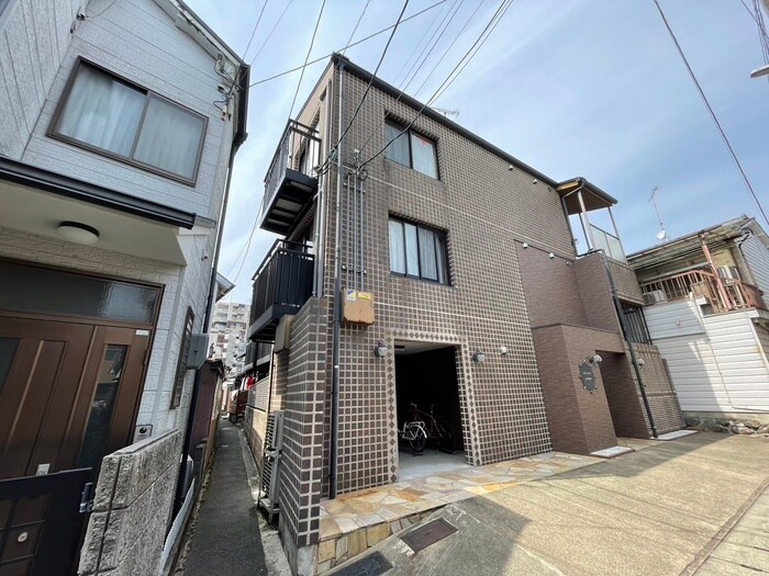 物件外観写真1　(外観写真)