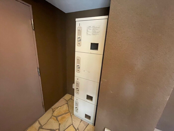 物件外観写真3　(建物設備)