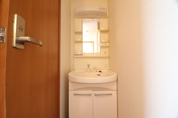 物件内観写真13　(洗面)