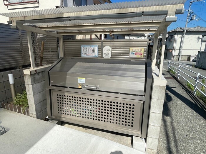 物件外観写真3　(建物設備)