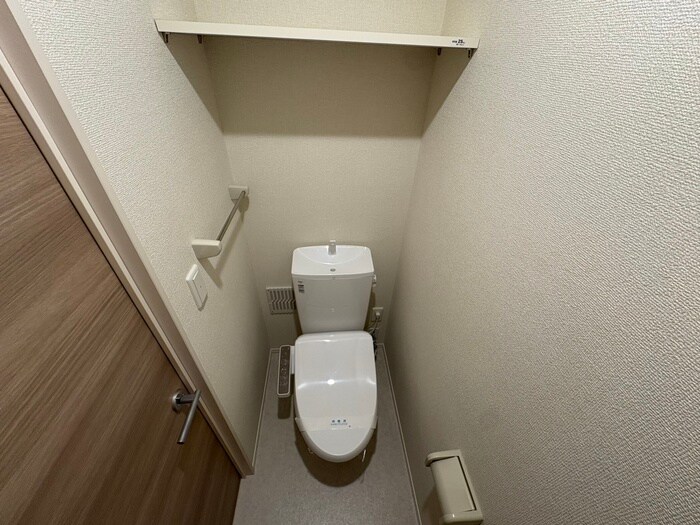 物件内観写真13　(トイレ)