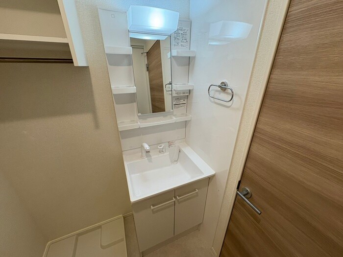 物件内観写真14　(洗面)