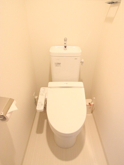 物件内観写真13　(トイレ)