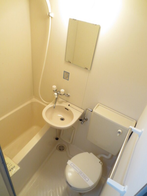 バス／シャワールーム等