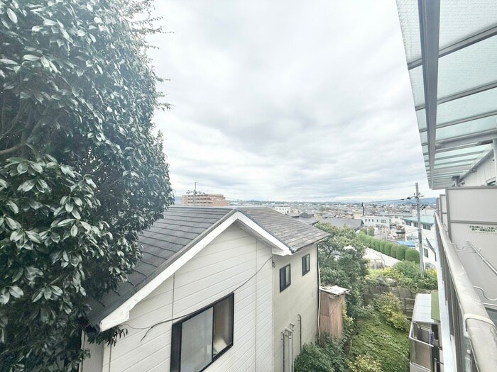 物件内観写真22　(室内からの展望)