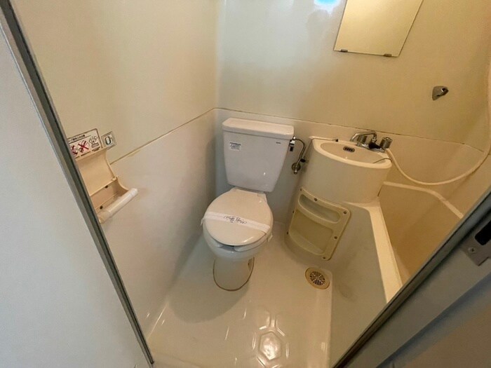 物件内観写真13　(トイレ)