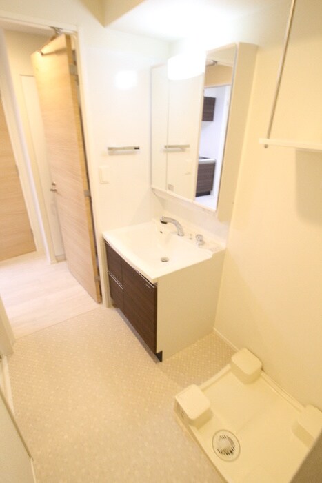 物件内観写真17　(洗濯機置場)