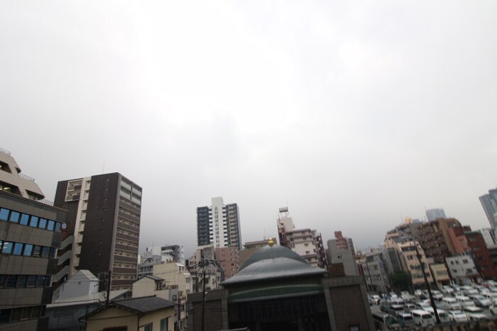 物件内観写真22　(室内からの展望)