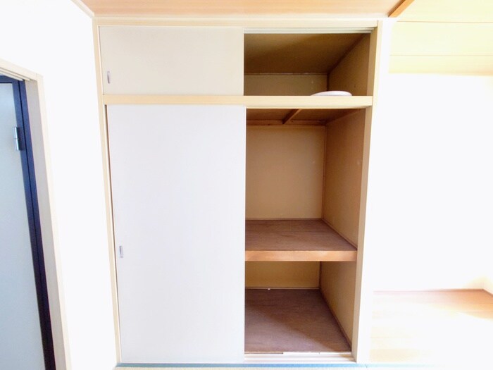 物件内観写真18　(収納)