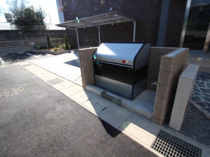 物件外観写真6　(建物設備)