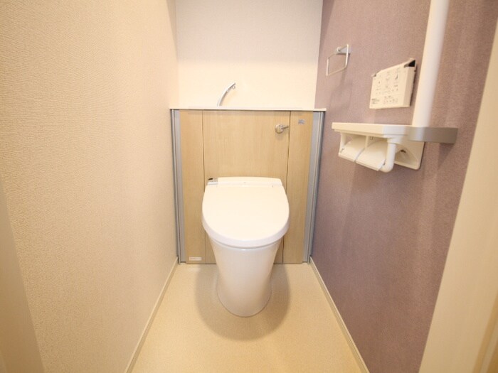 物件内観写真17　(トイレ)