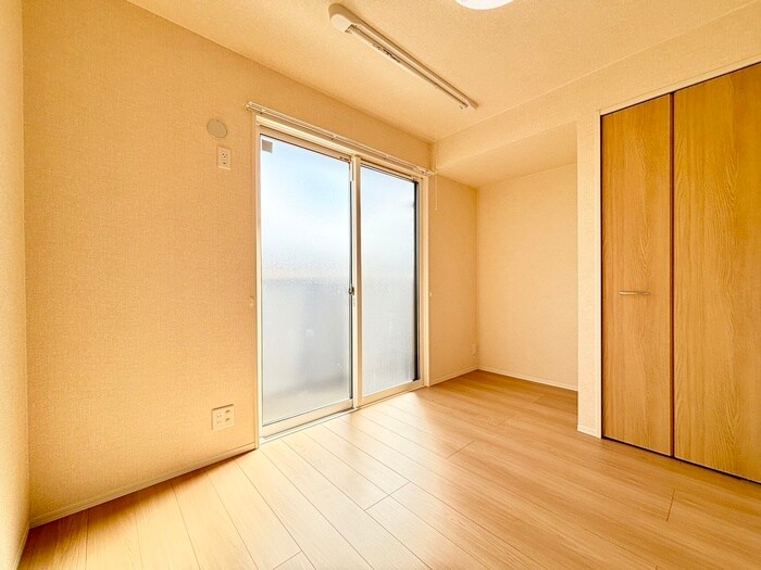 物件内観写真12　(居室)