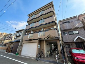 メゾンナカノ外観写真