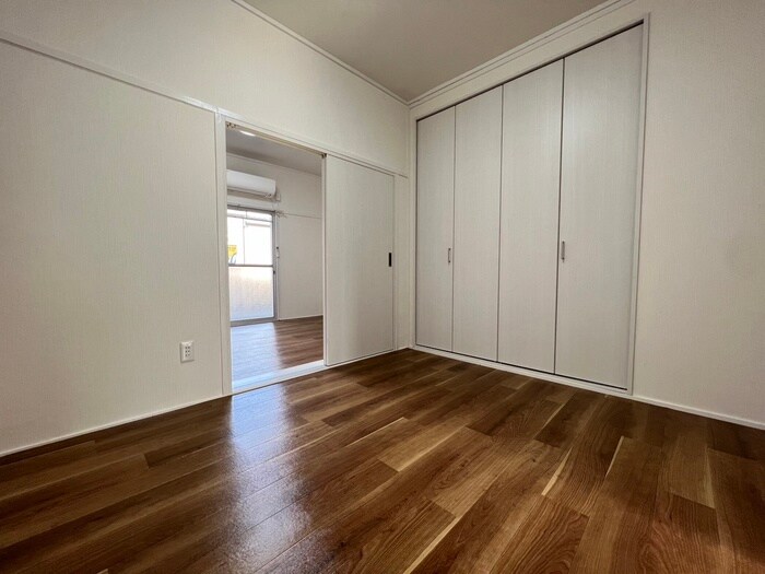 物件内観写真7　(居室)